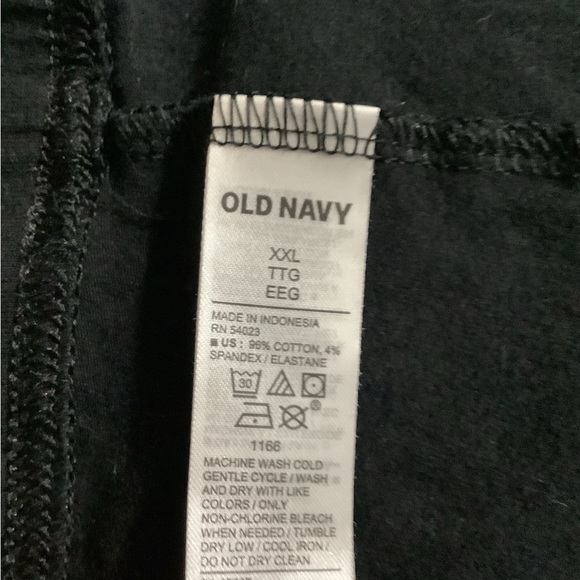 Plus size XXL short NWOT - Picture 2 of 2